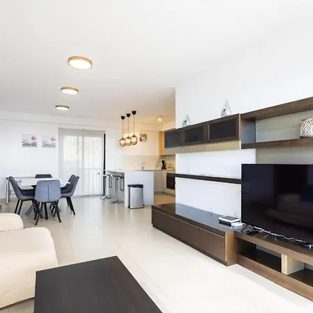 Loft Siam, Ac, Bbq, Wifi, Sea Views 公寓 阿德耶