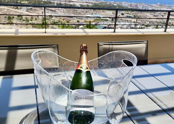 Apartment Loft Siam, Ac, Bbq, Wifi, Sea Views