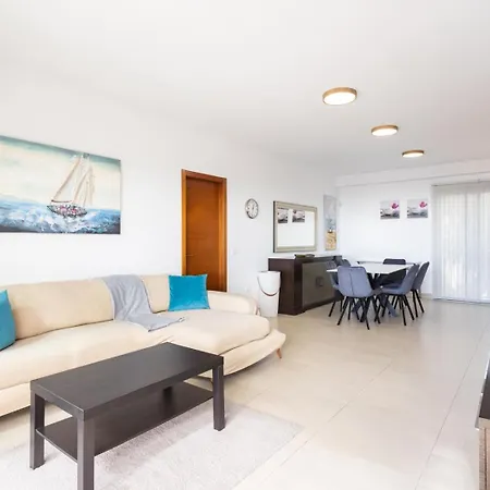 Loft Siam, Ac, Bbq, Wifi, Sea Views アデヘ